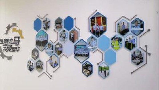 丽江文化墙最常见的做法。